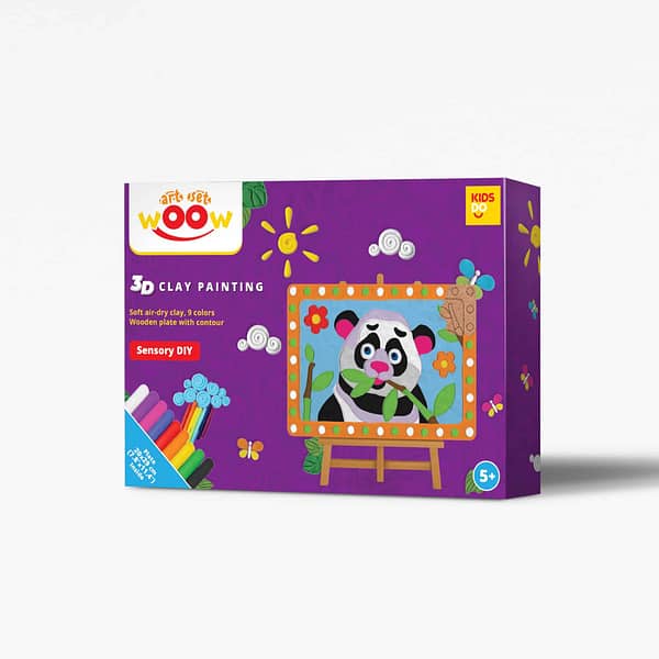 3D maalimine plastiliinist Panda – 3D-maalimise komplekti karp, millel on lilla taust, panda kujutis raamitud maalina ja tööriistad. Karbil on kirjas “3D Clay Painting” ning märge vanusele 5+.